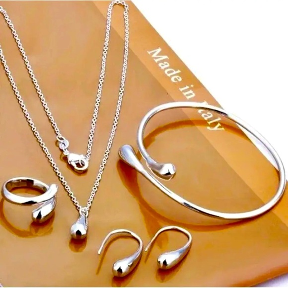 New Minimalist Teardrop Jewelry Set 4~ Ring Necklace Bracelet & Bottega Earrings - Picture 3 of 3